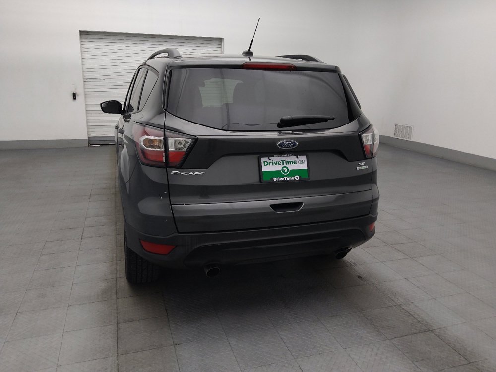 Used 2017 Ford Escape SE w/ SE Sport Appearance Package FWD image 6