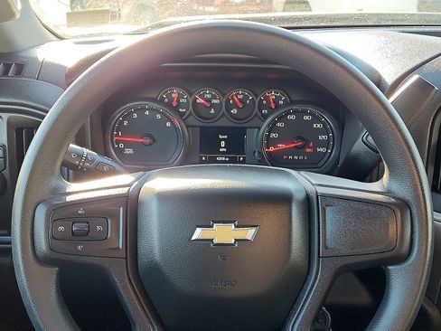 Used 2020 Chevrolet Silverado 1500 Custom w/ Custom Value Package image 18