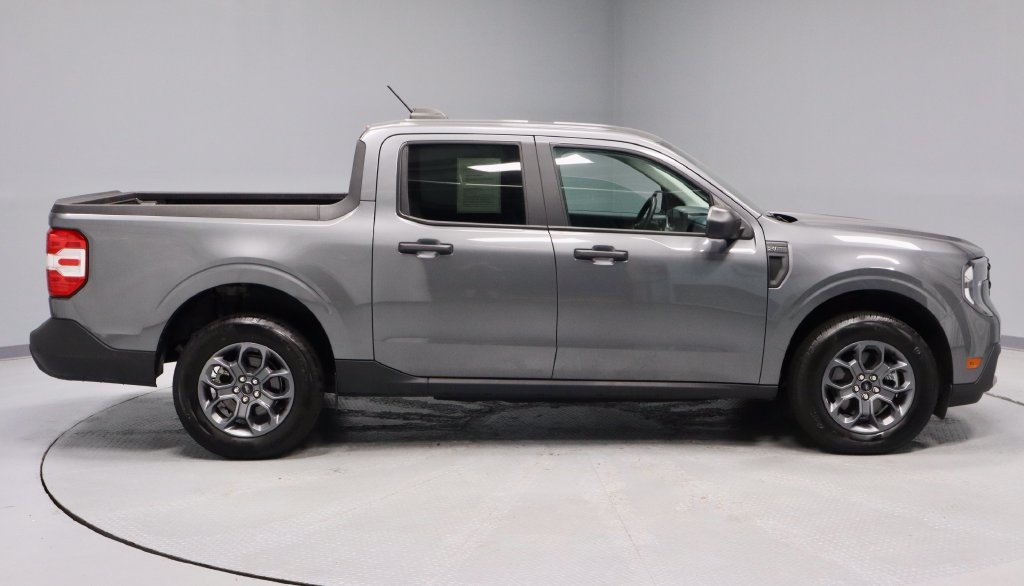 Certified 2025 Ford Maverick XLT w/ Equipment Group 301A AWD/4WD image 5