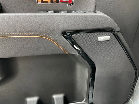 Certified 2025 GMC Sierra 1500 AT4 w/ AT4 Premium Package image 30