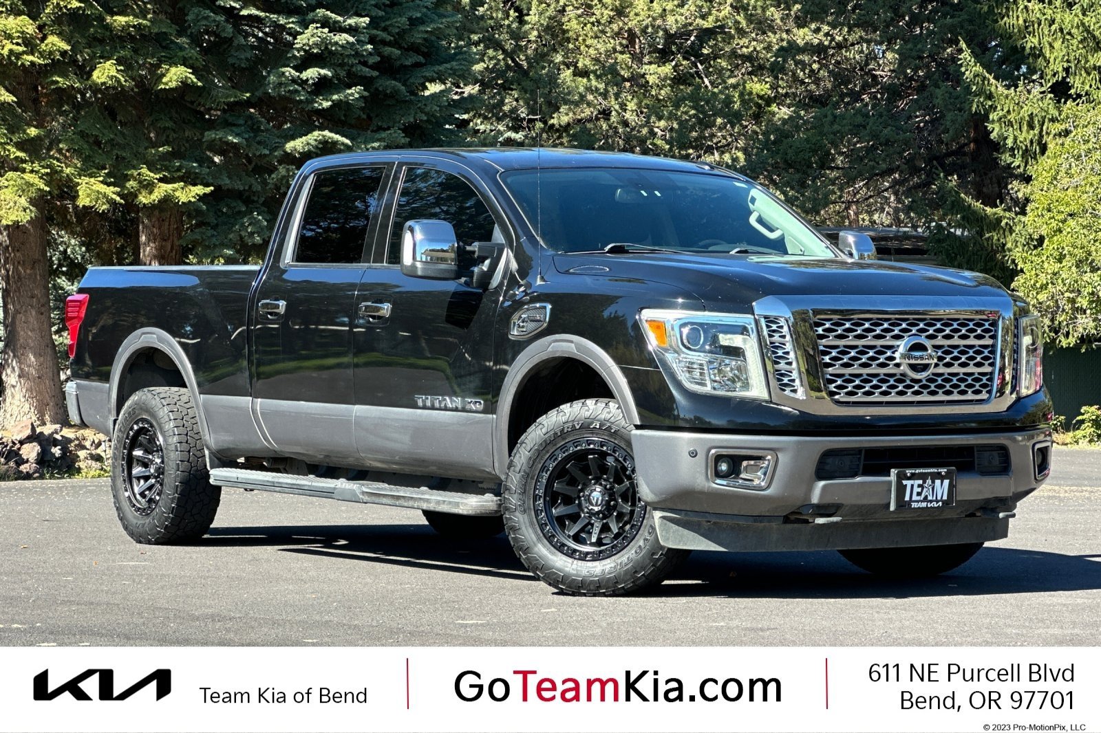 Used 2017 Nissan Titan Platinum Reserve AWD/4WD image 1