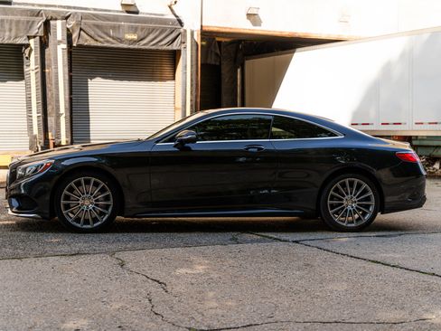 Used 2016 Mercedes-Benz S 550 4MATIC Coupe image 4