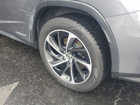 Used 2019 Lexus RX 450h AWD w/ Luxury Package image 7