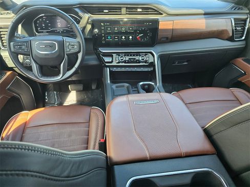 Used 2024 GMC Sierra 3500 Denali Ultimate image 57