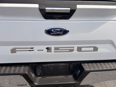 Used 2018 Ford F150 XLT w/ Equipment Group 302A Luxury image 24