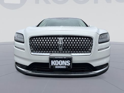 Used 2022 Lincoln Nautilus Reserve AWD/4WD image 19
