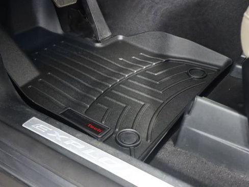 Used 2022 Ford Explorer Limited AWD/4WD image 43