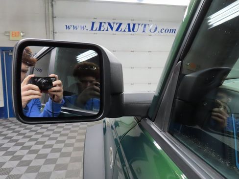 Used 2024 Ford Bronco Wildtrak image 48