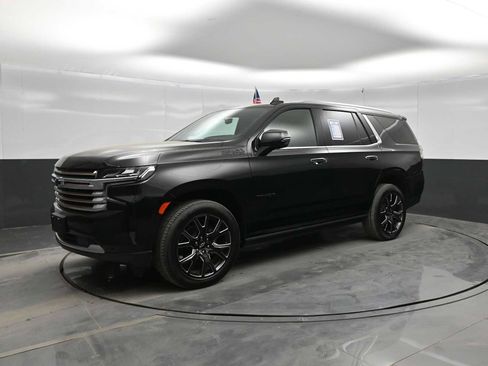 Used 2023 Chevrolet Tahoe High Country image 4