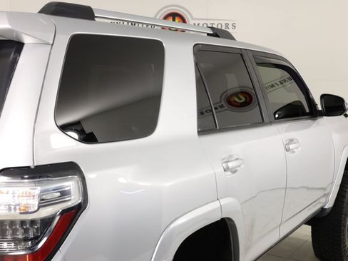 Used 2021 Toyota 4Runner SR5 Premium AWD/4WD image 41