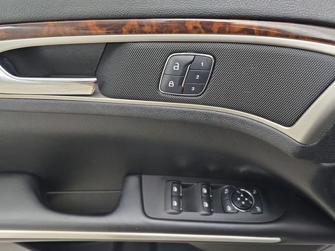 Used 2015 Lincoln MKZ Hybrid w/ Equipment Group 202A Reserve FWD image 14