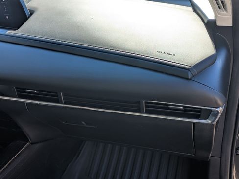 Certified 2024 MAZDA CX-30 AWD 2.5 S w/ Preferred Package image 21