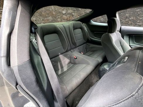 Used 2017 Ford Mustang Coupe image 24