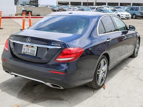 Used 2017 Mercedes-Benz E 300 4MATIC image 9