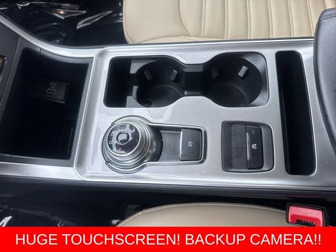 Certified 2024 Ford Edge SEL w/ Convenience Package image 28