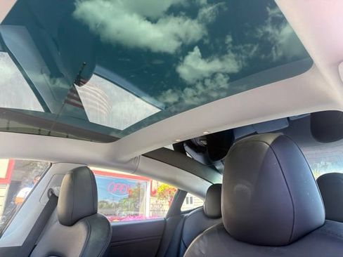 Used 2023 Tesla Model 3 Standard Range RWD image 18