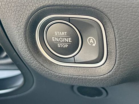 Certified 2026 Mercedes-Benz GLS 450 4MATIC image 44