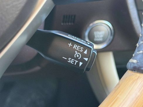 Used 2016 Lexus RX 350 FWD w/ Premium Package image 38