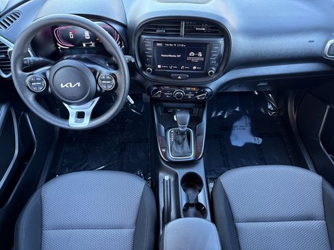 Certified 2024 Kia Soul LX w/ Option Group 015 image 12
