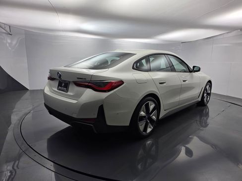 Used 2023 BMW i4 eDrive35 w/ Premium Package RWD image 4