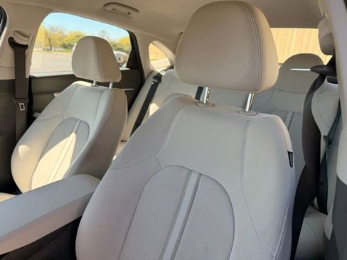 Used 2023 Hyundai Sonata SEL image 12