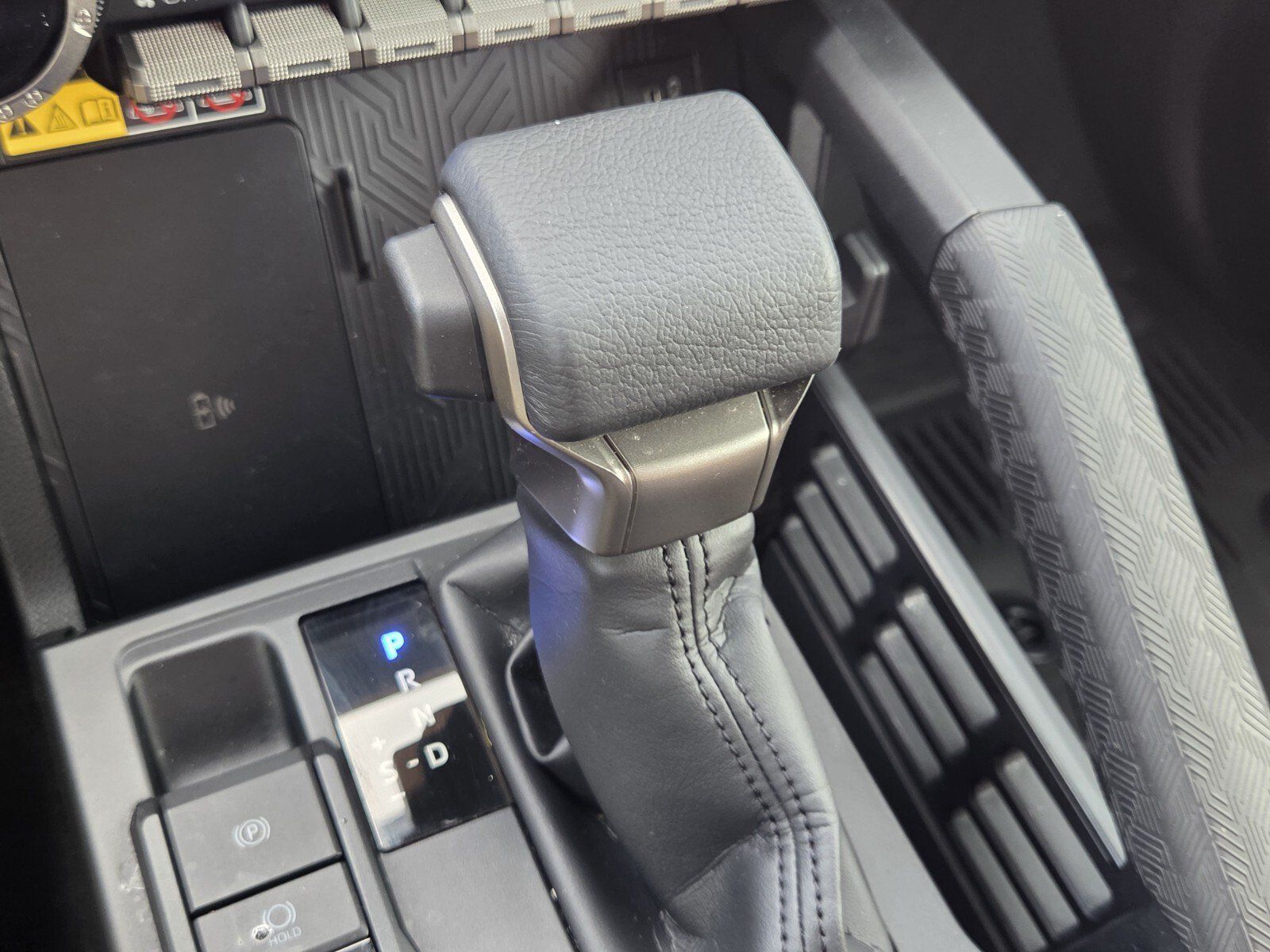 Certified 2025 Toyota 4Runner Limited AWD/4WD image 17