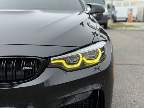 Used 2020 BMW M4 Coupe w/ Competition Package image 26