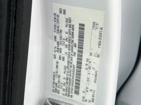 Used 2017 Ford Escape SE AWD/4WD image 32