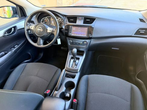 Used 2019 Nissan Sentra S FWD image 3