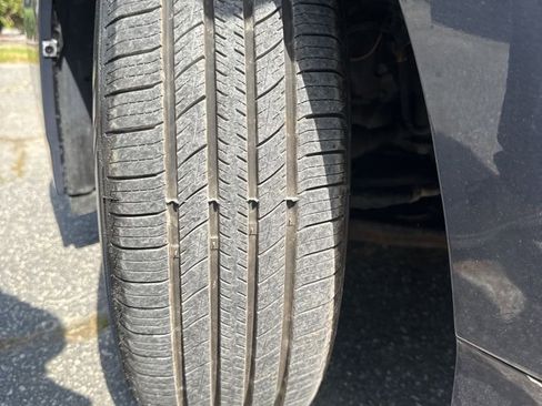 Used 2014 Toyota Prius Three image 30