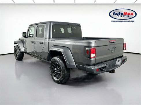 Used 2021 Jeep Gladiator Sport image 5