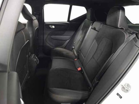 Certified 2023 Volvo XC40 Recharge Ultimate w/ Protection Package Premier image 35