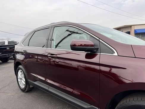 Used 2024 Ford Edge SEL w/ Convenience Package image 8
