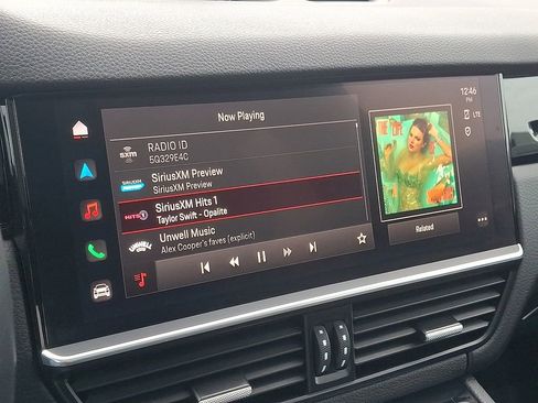 Used 2023 Porsche Cayenne S image 22