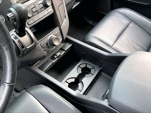 Used 2015 Honda Pilot Touring image 17