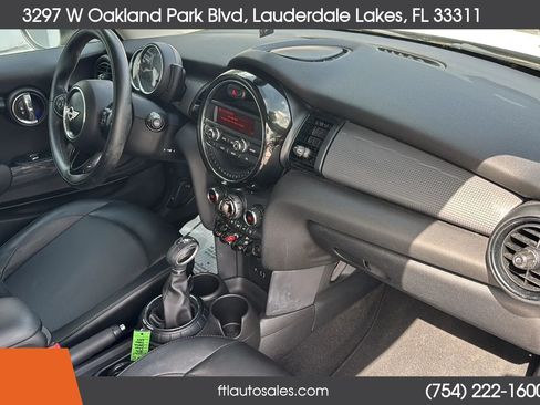 Used 2016 MINI Cooper 2-Door Hardtop FWD image 29