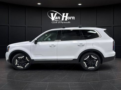 Used 2024 Kia Telluride EX w/ EX Captain's Chair Package AWD/4WD image 4