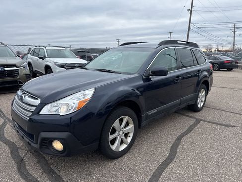 Used 2014 Subaru Outback 2.5i Premium image 1