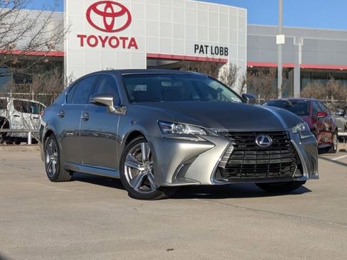 Used 2016 Lexus GS 200t image 2