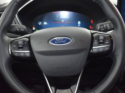 Used 2024 Ford Escape Platinum AWD/4WD image 13