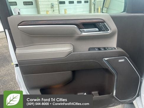 Used 2022 GMC Sierra 1500 SLT w/ SLT Premium Plus Package image 11