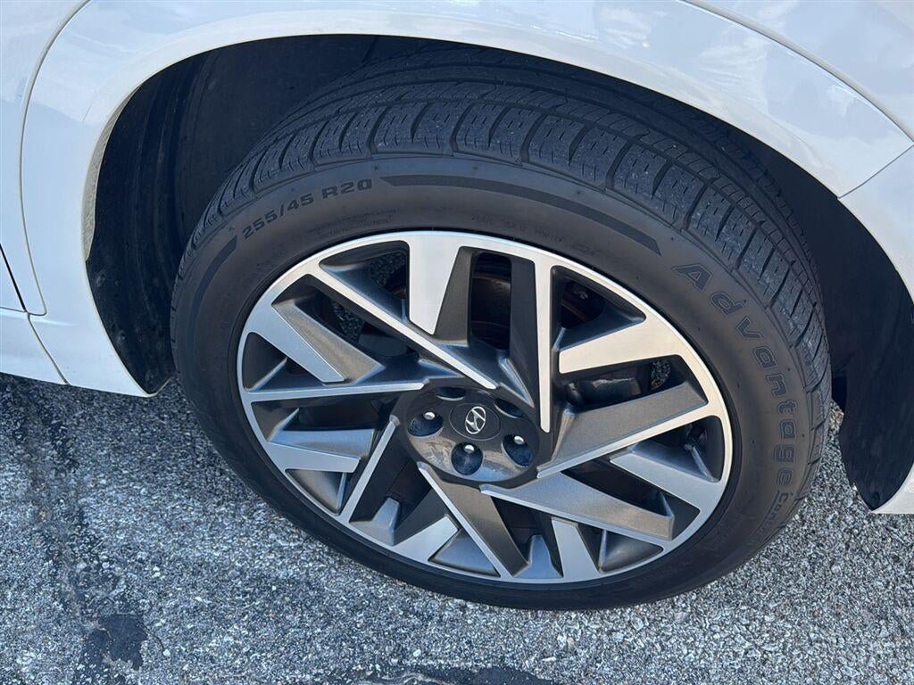 Used 2023 Hyundai Santa Fe Calligraphy FWD image 15