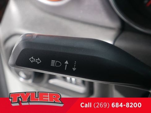 Used 2022 Jeep Gladiator Mojave w/ Cold Weather Group AWD/4WD image 23
