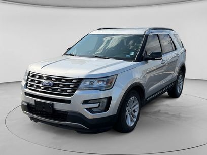 Used 2017 Ford Explorer XLT w/ Equipment Group 202A