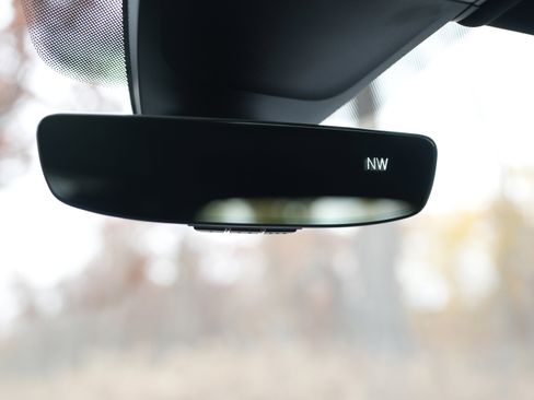 Certified 2023 Volkswagen Tiguan SEL R-Line image 29