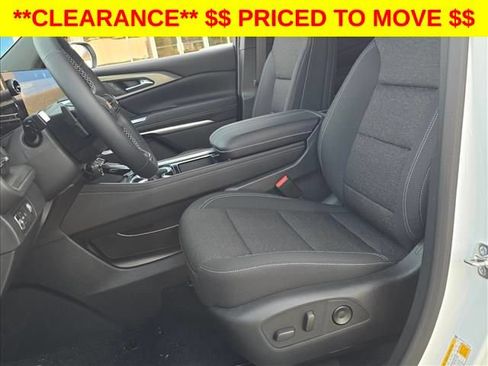 New 2026 Chevrolet Traverse LT w/ Driver Confidence Package FWD image 19