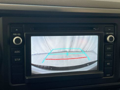 Certified 2019 Toyota Tacoma SR w/ SR Convenience Package image 17