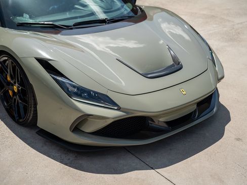 Used 2020 Ferrari F8 Tributo RWD image 12