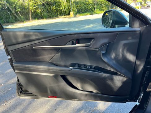 Used 2025 Toyota Camry LE image 20