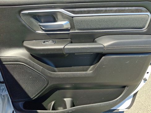 Used 2022 RAM 1500 Big Horn AWD/4WD image 14